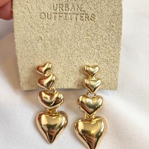 UO Gold Heart Earrings